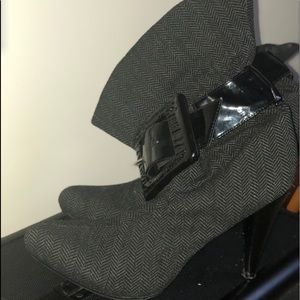 Jessica Simpson ankle boots